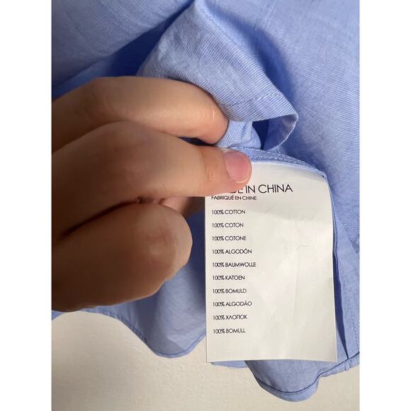 Club Monaco French Blue Shiyah Button Up Cold Shoulder Top Size Small - Picture 9 of 9